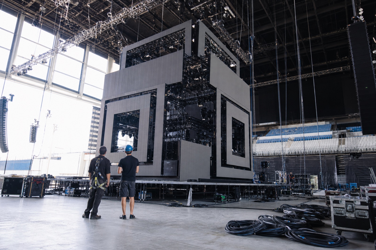 Practical details connected to Deadmau5