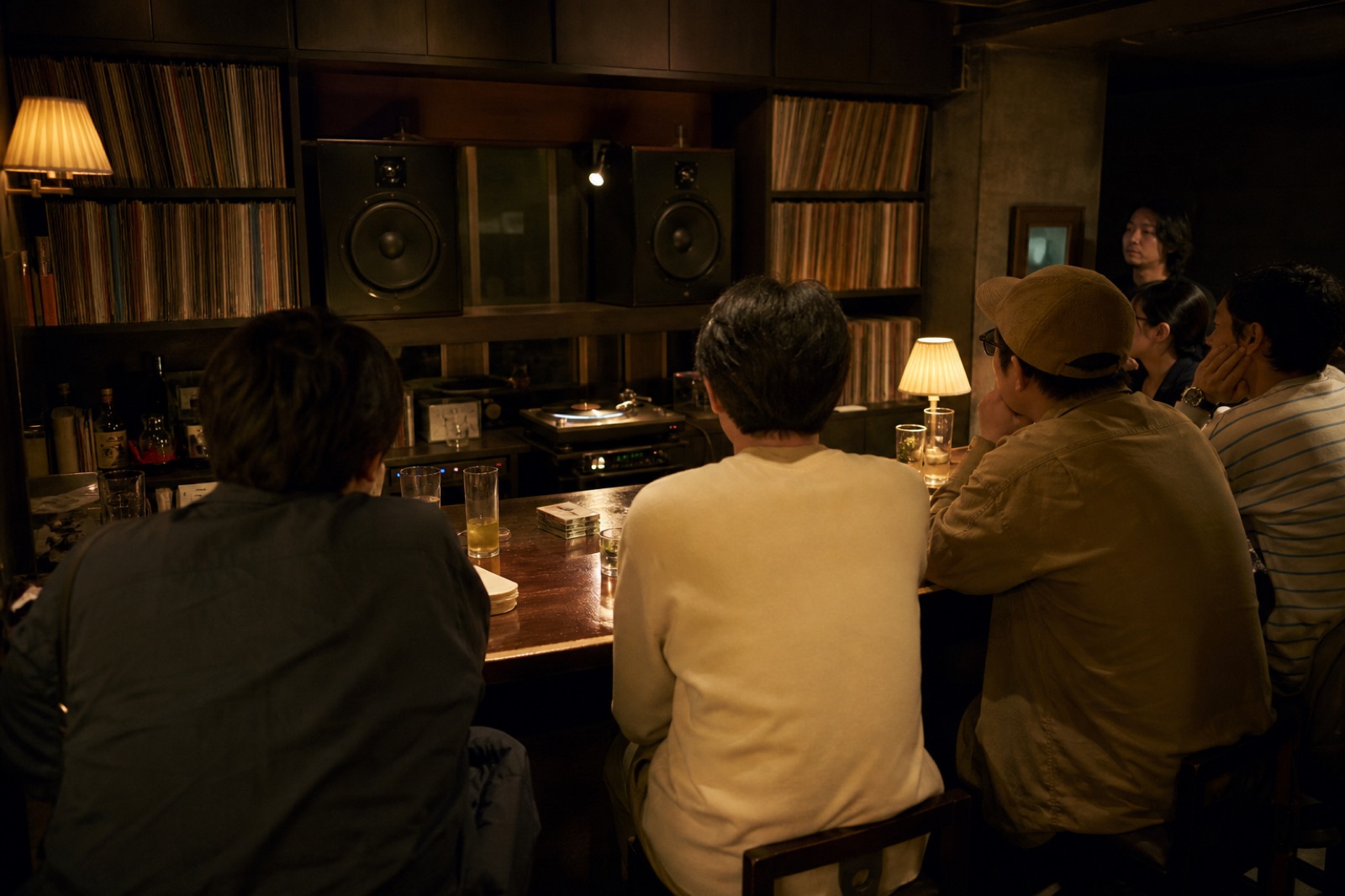 Practical details connected to Tokyo dance-music culture